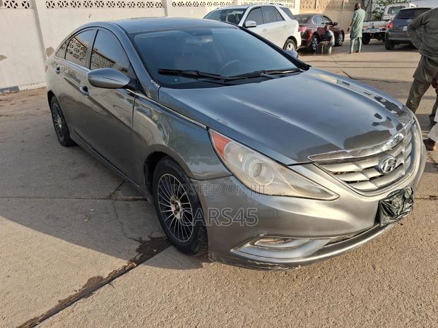 Hyundai Sonata 2014 Gray