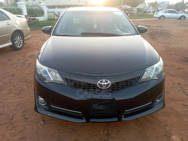 Toyota Camry 2014 Black