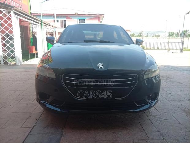 Peugeot 301 2013 Black