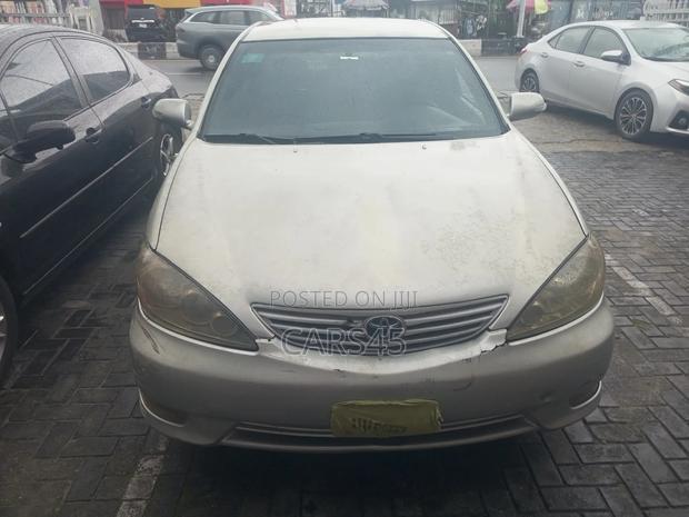 Toyota Camry 2006 Green