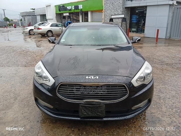 Kia Quoris 2015 Black