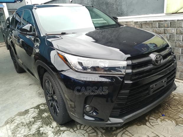 Toyota Highlander 2019 Black