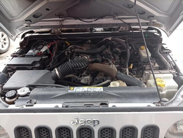 Jeep Wrangler 2009 Silver