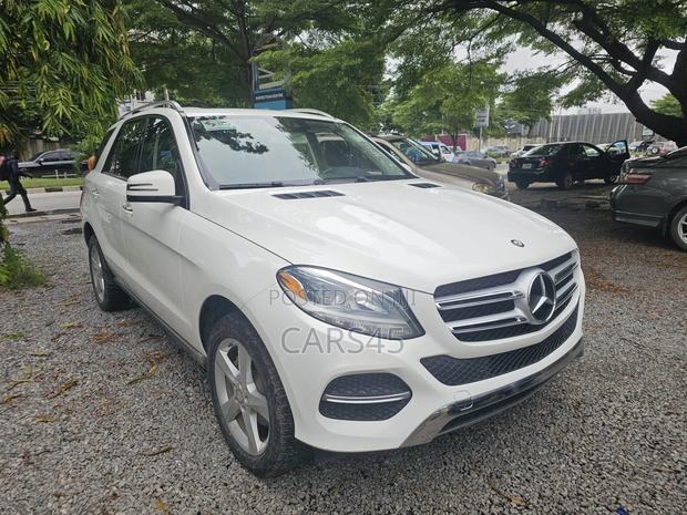 Mercedes-Benz GLE-Class 2016 White