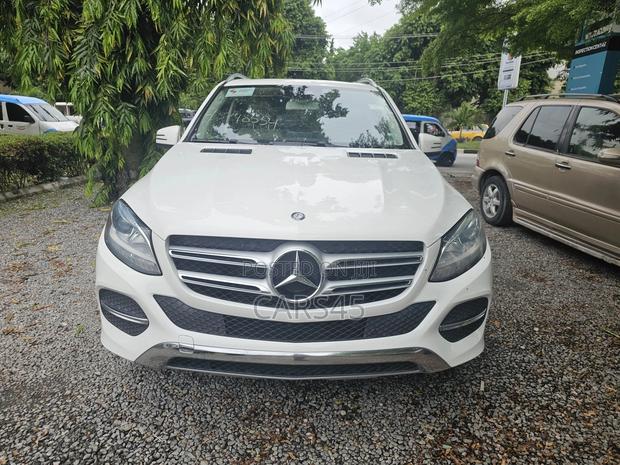 Mercedes-Benz GLE-Class 2016 White