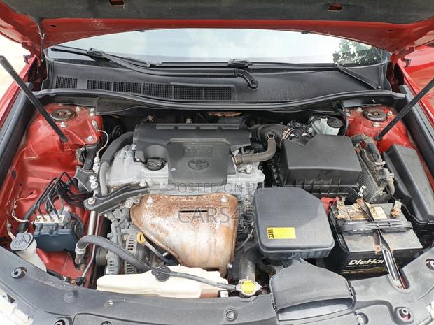 Toyota Camry 2014 Red