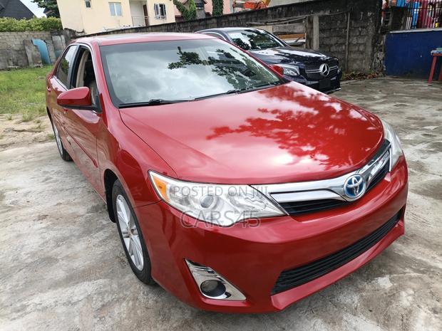 Toyota Camry 2014 Red