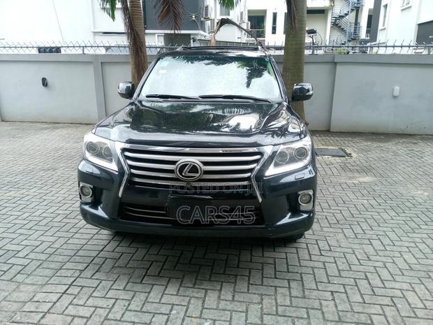 Lexus LX 2013 Black