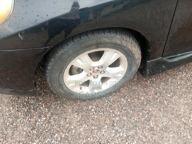 Toyota Matrix 2005 Black