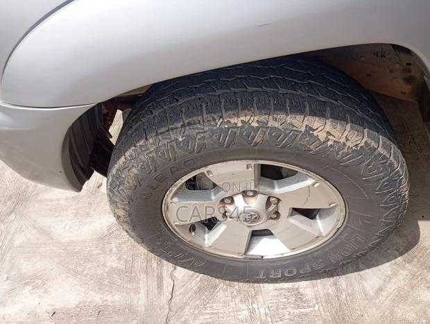 Toyota Tacoma 2014 Gray