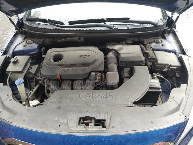 Hyundai Sonata 2016 Blue