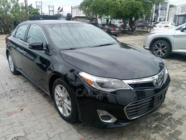 Toyota Avalon 2014 Black