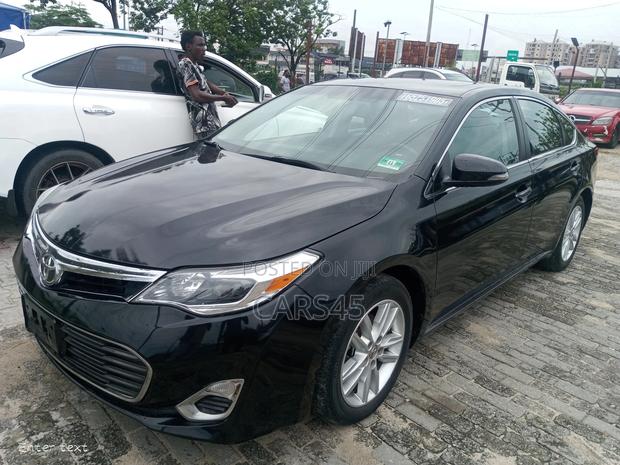 Toyota Avalon 2014 Black