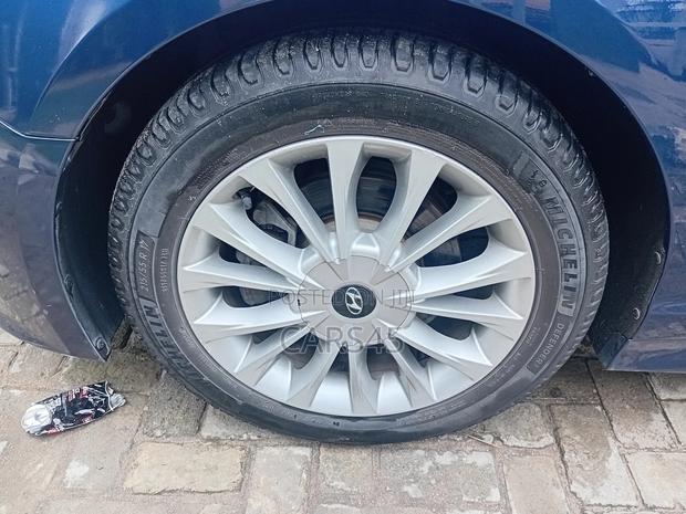 Hyundai Sonata Limited PZEV 4dr Sedan (2.4L 4cyl 6A) 2015 Blue