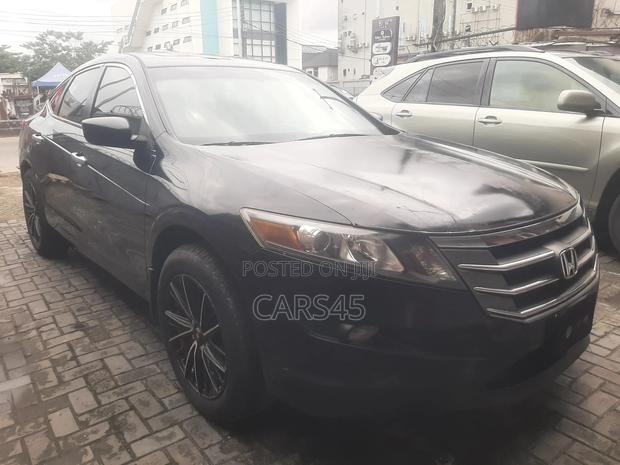 Honda Crosstour 2012 Black