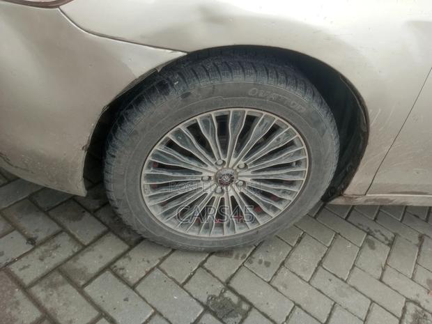 Toyota Camry 2007 Gold