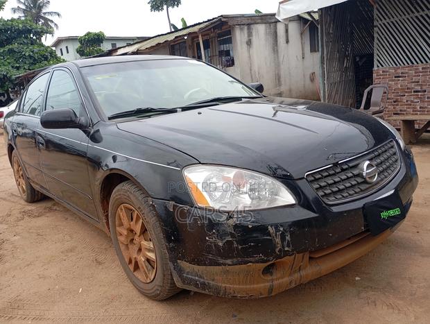 Nissan Altima 2.5 2005 Black