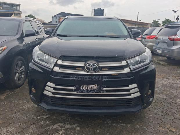 Toyota Highlander 2015 Black