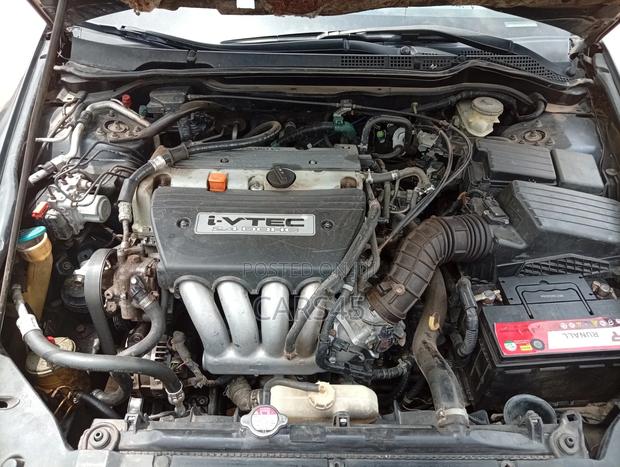 Honda Accord 2004 Gray
