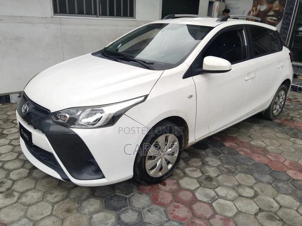 Toyota Yaris 2017 White