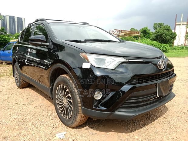 Toyota RAV4 2017 Black