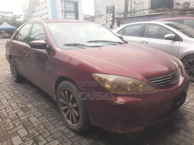 Toyota Camry 2005 Red