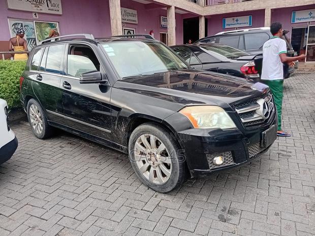 Mercedes-Benz GLK-Class 2011 Black