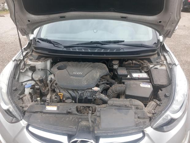 Hyundai Avante 2012 Silver