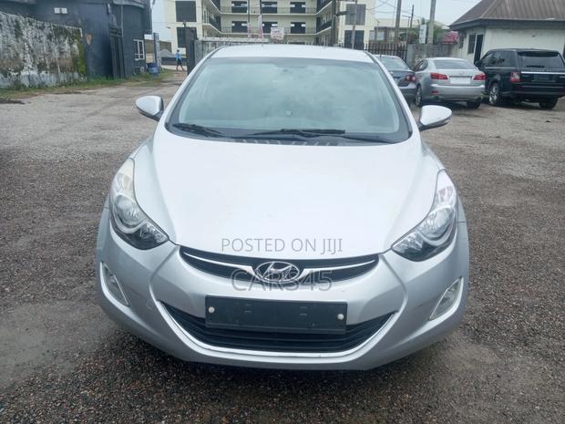 Hyundai Avante 2012 Silver