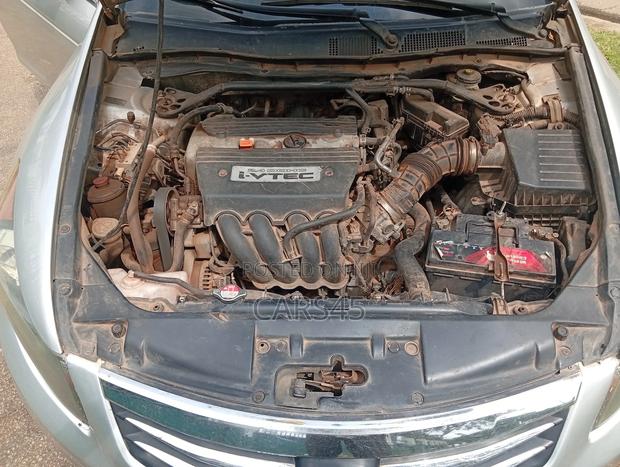 Honda Accord 2008 Silver