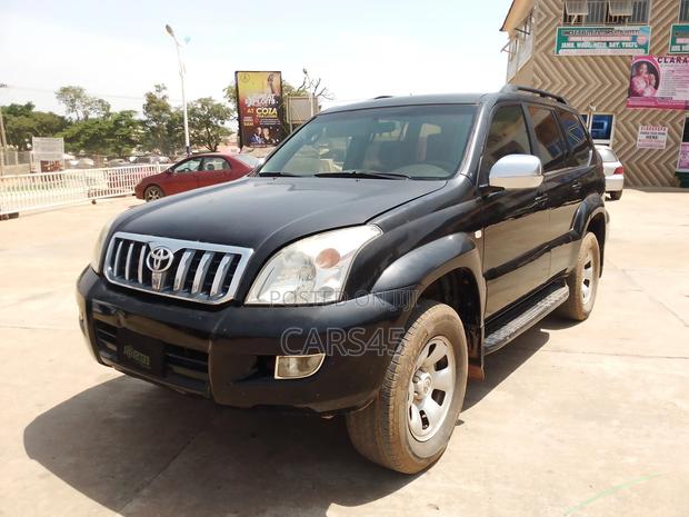 Toyota Land Cruiser Prado 2006 Black