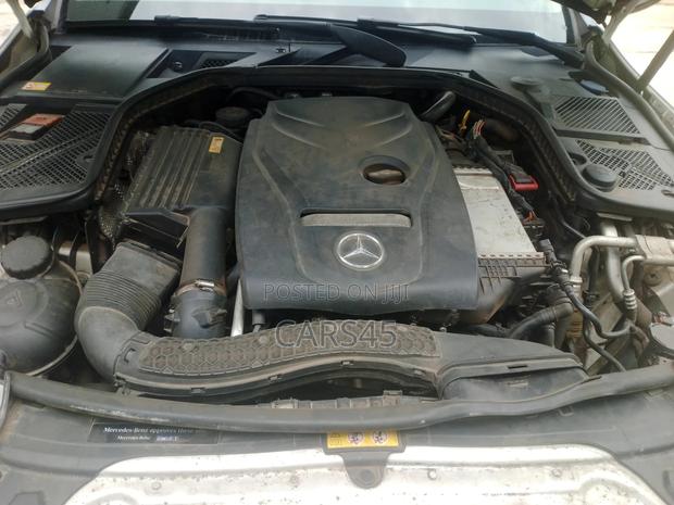 Mercedes-Benz C300 2015 White