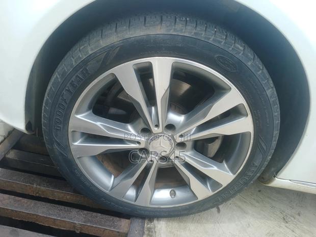 Mercedes-Benz C300 2015 White