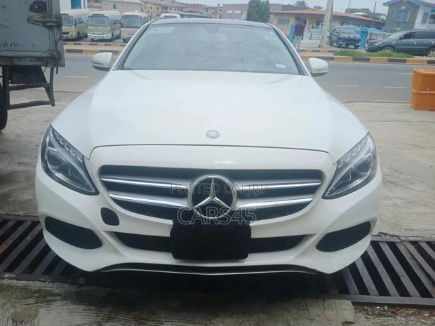 Mercedes-Benz C300 2015 White