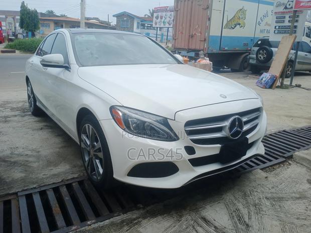 Mercedes-Benz C300 2015 White
