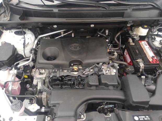 Toyota RAV4 2023 White