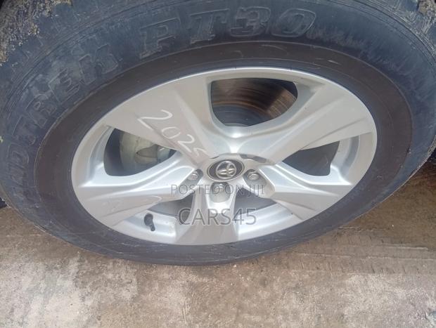 Toyota RAV4 2025 White