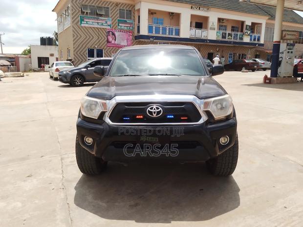 Toyota Tacoma Regular Cab 2006 Black