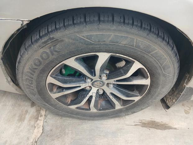 Toyota Camry XLE V6 4dr Sedan (3.5L 6cyl 6AM) 2007 Silver