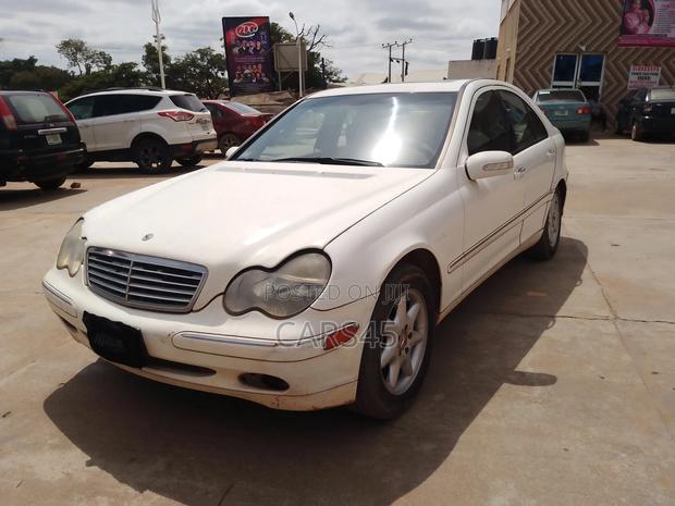 Mercedes-Benz C240 2003 White
