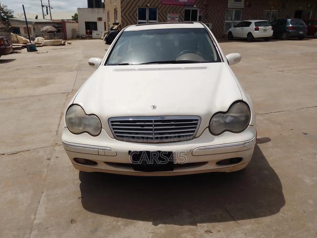 Mercedes-Benz C240 2003 White