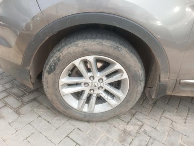Ford Explorer 2013 Gray