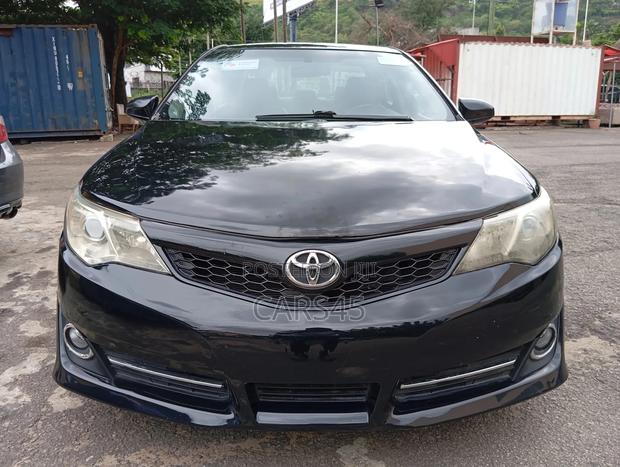 Toyota Camry 2014 Black