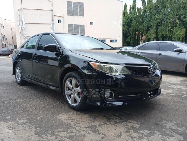 Toyota Camry 2014 Black