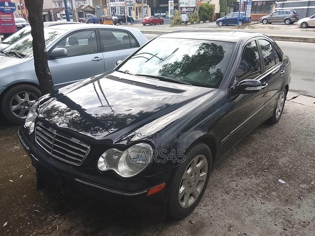 Mercedes-Benz C240 2.6 4MATIC AWD 2002 Black
