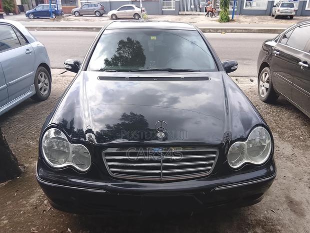 Mercedes-Benz C240 2.6 4MATIC AWD 2002 Black