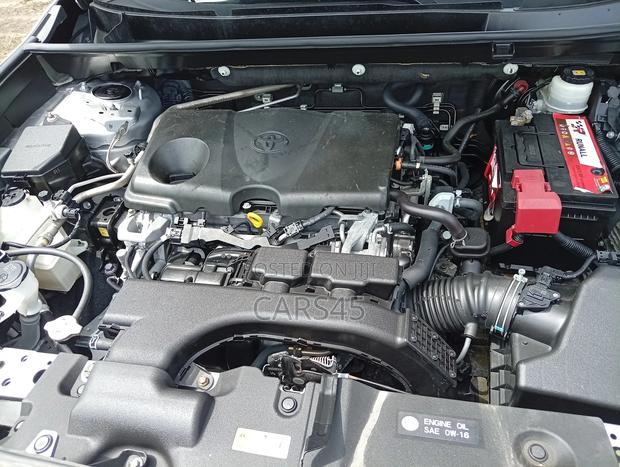 Toyota RAV4 2020 Silver