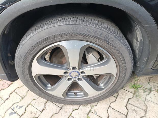 Mercedes-Benz GLC-Class 2016 Black