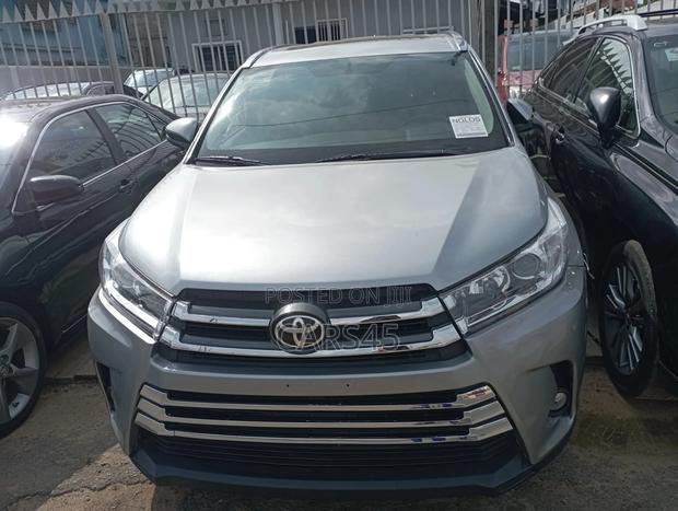 Toyota Highlander 2015 Gray