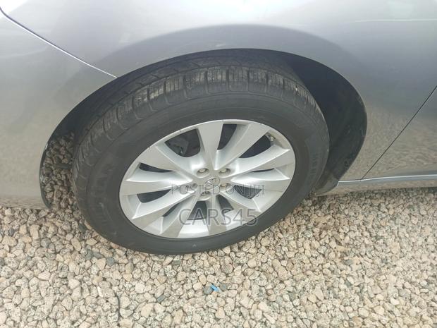 Toyota Venza 2015 Silver